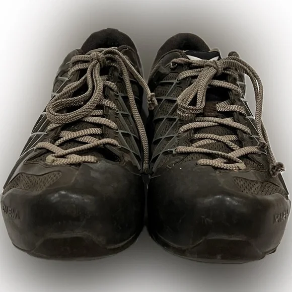 Salewa ortholite hiking boots. Men size 10.5 - Picture 10 of 11